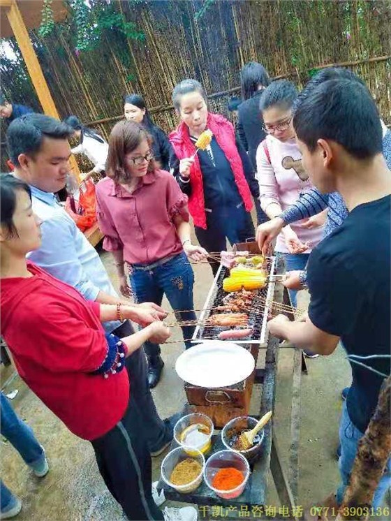 南寧不銹鋼水箱廠家千凱之燒烤活動，咨詢0771-3903136
