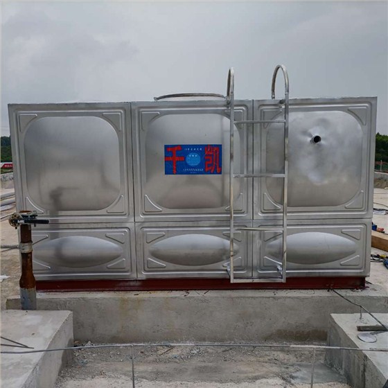 油庫不銹鋼水箱 